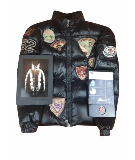 MONCLER Пуховик