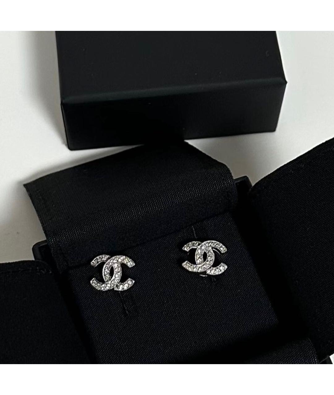 CHANEL Серебряные металлические серьги, фото 2