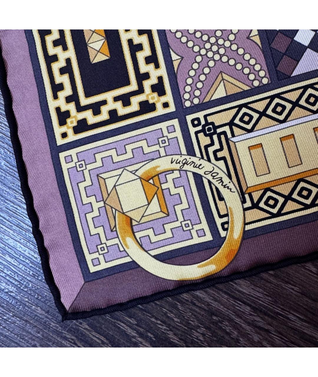 HERMES Бежевый шелковый платок, фото 3