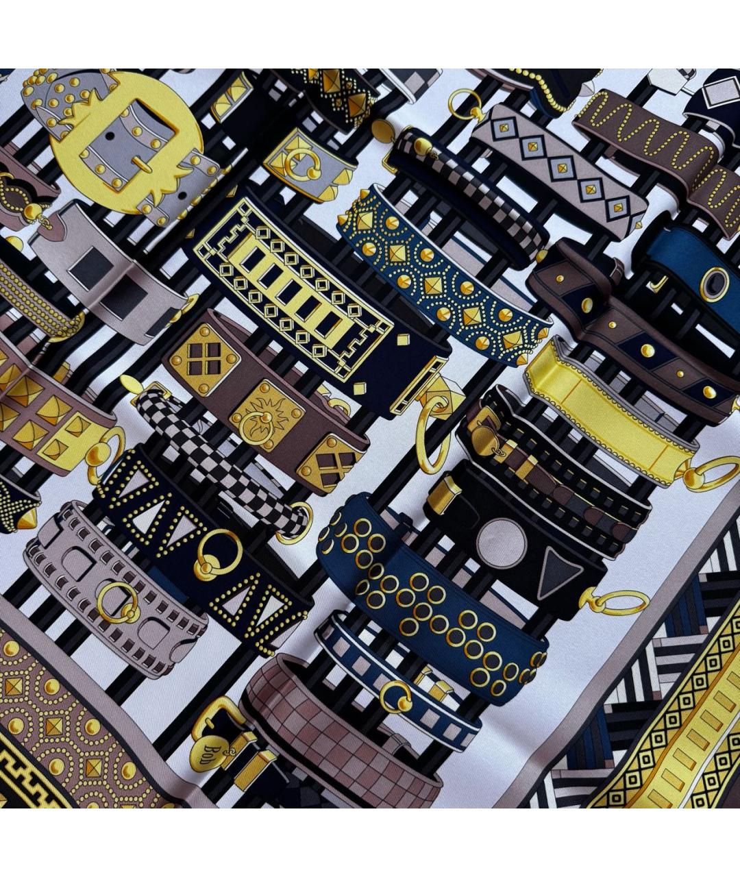 HERMES Бежевый шелковый платок, фото 2