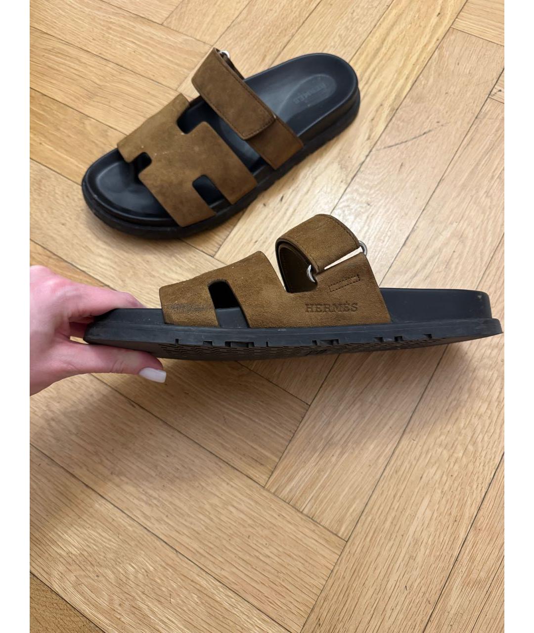 HERMES Коричневые замшевые шлепанцы, фото 5