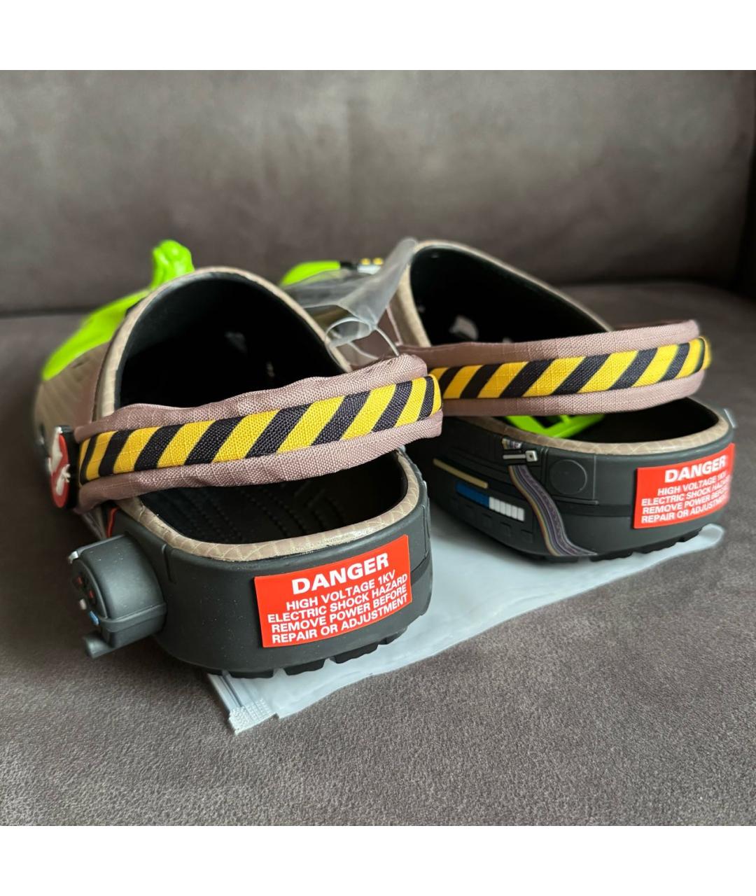 CROCS Бежевые резиновые шлепанцы, фото 3