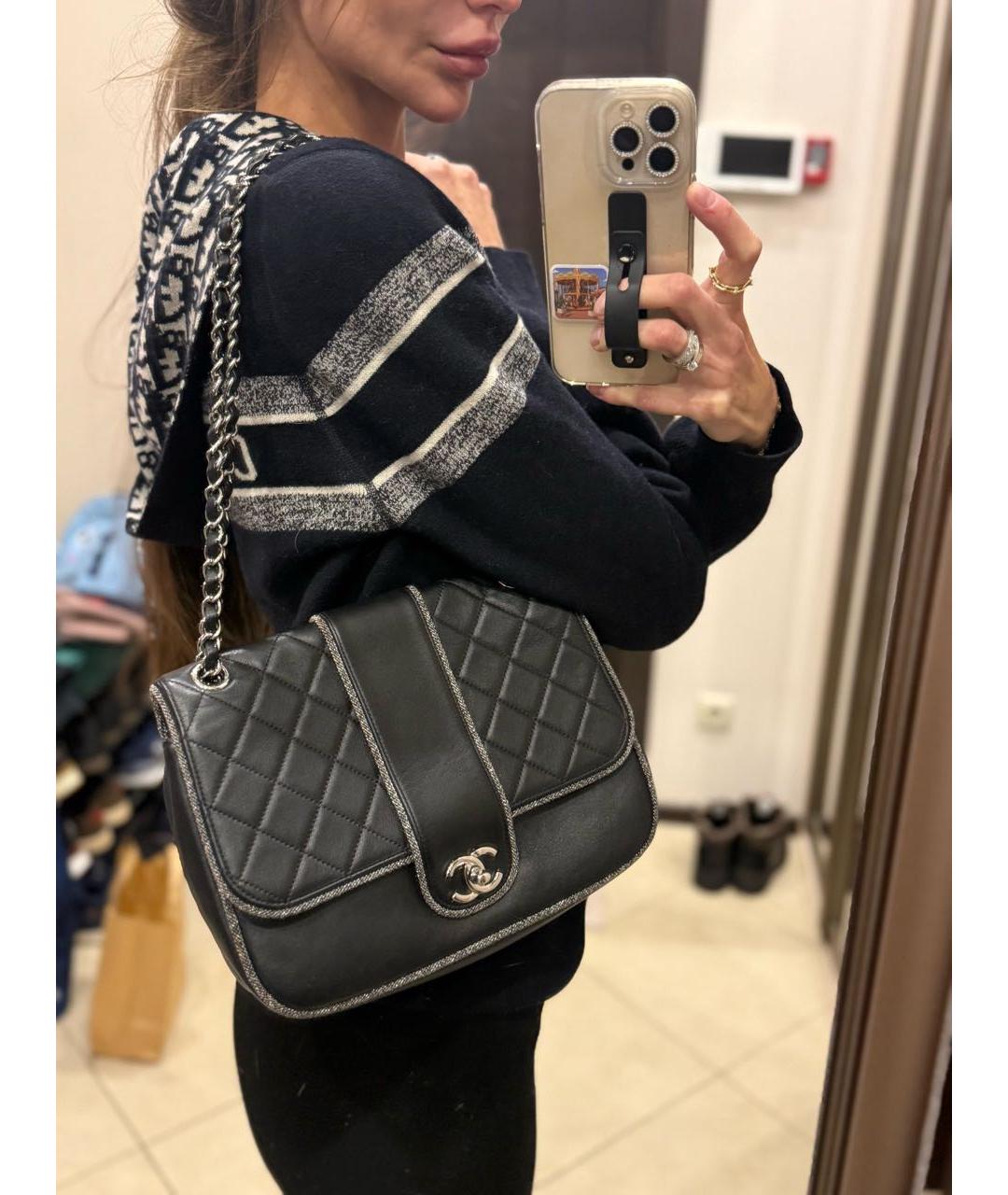 CHANEL Черная кожаная сумка через плечо, фото 2