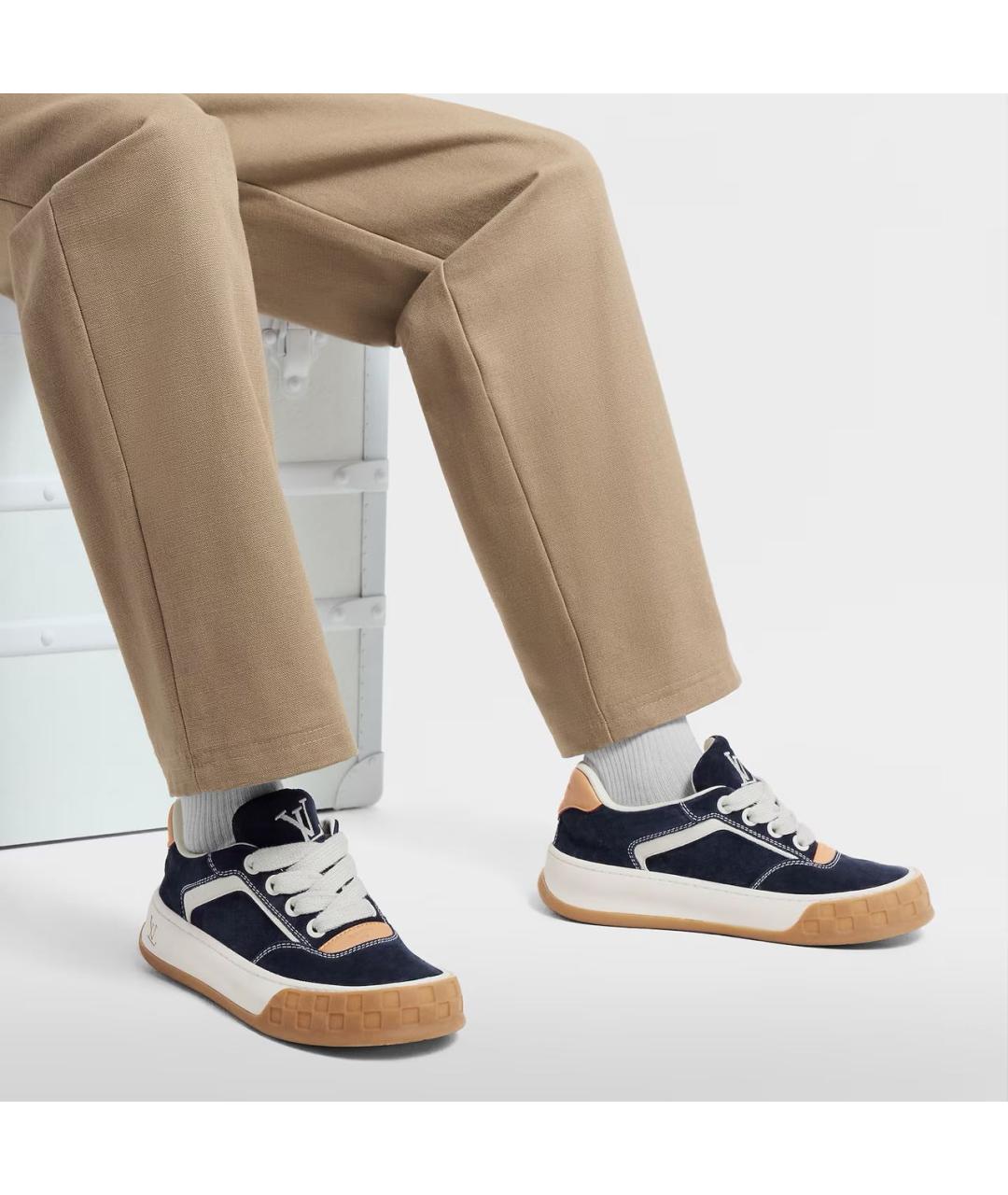 LOUIS VUITTON Темно-синие замшевые низкие кроссовки / кеды, фото 3