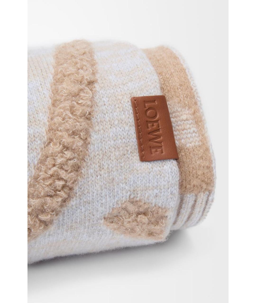 LOEWE Бежевый кашемировый шарф, фото 3