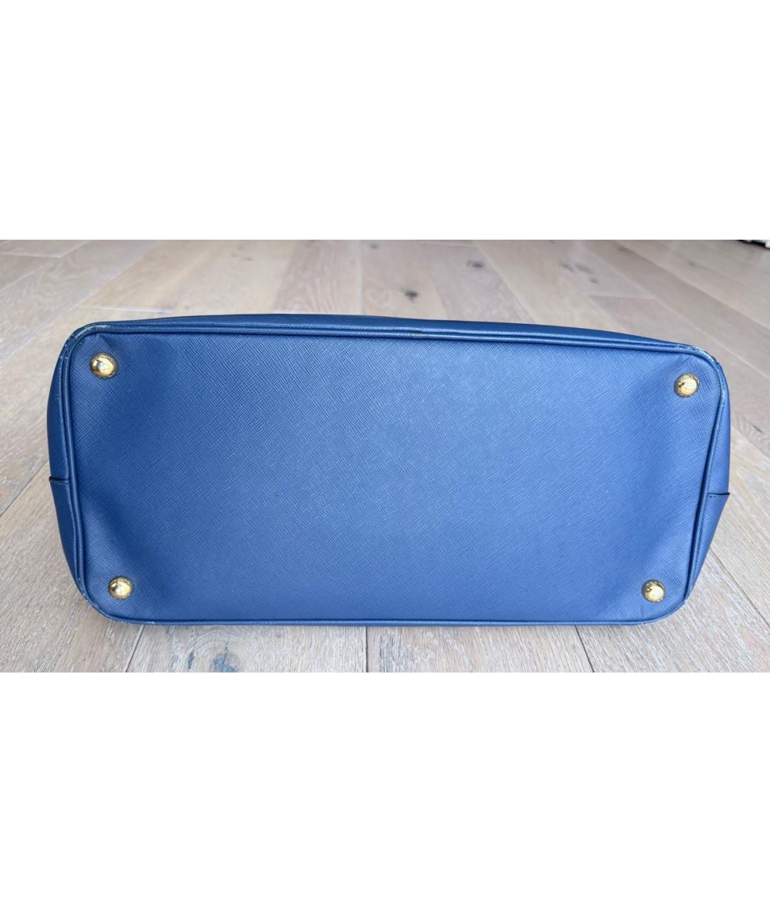 PRADA Синяя кожаная сумка с короткими ручками, фото 3