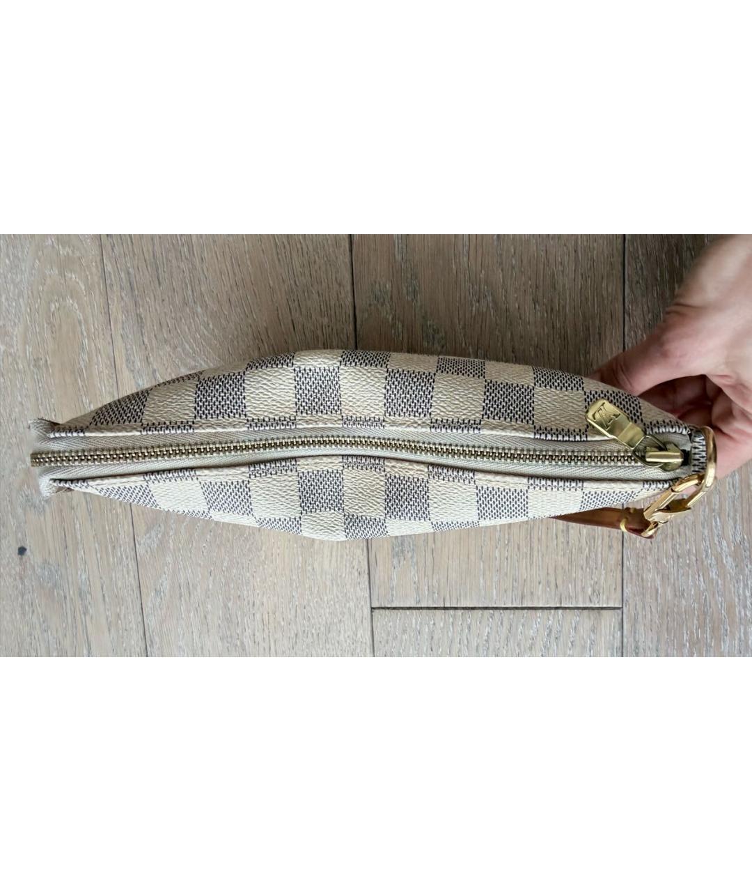 LOUIS VUITTON Бежевая сумка с короткими ручками из искусственной кожи, фото 3