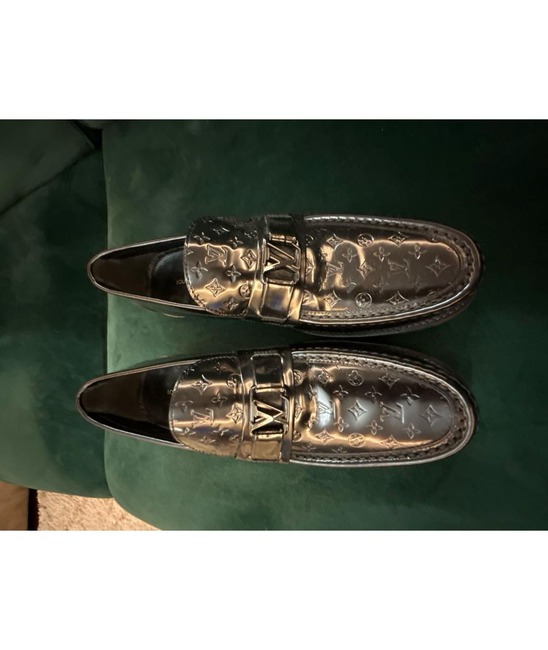 LOUIS VUITTON Черные лоферы из лакированной кожи, фото 3