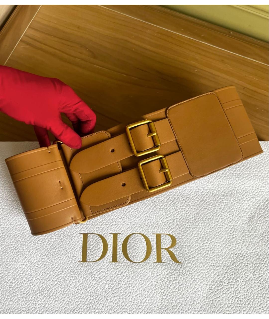 CHRISTIAN DIOR Бежевый кожаный ремень, фото 2