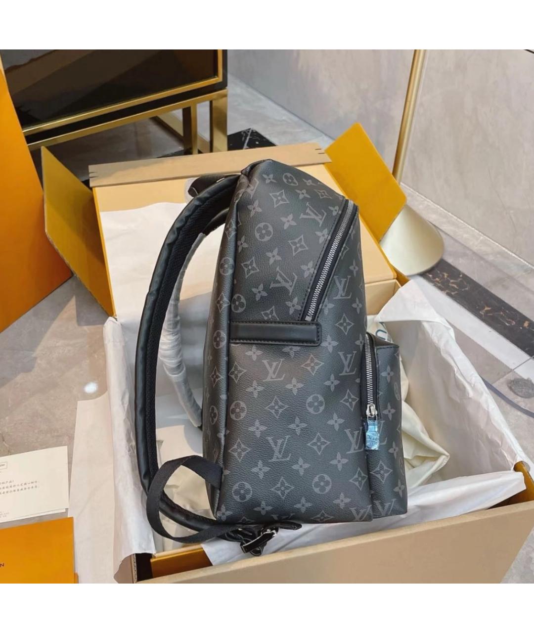 LOUIS VUITTON Черный кожаный рюкзак, фото 3