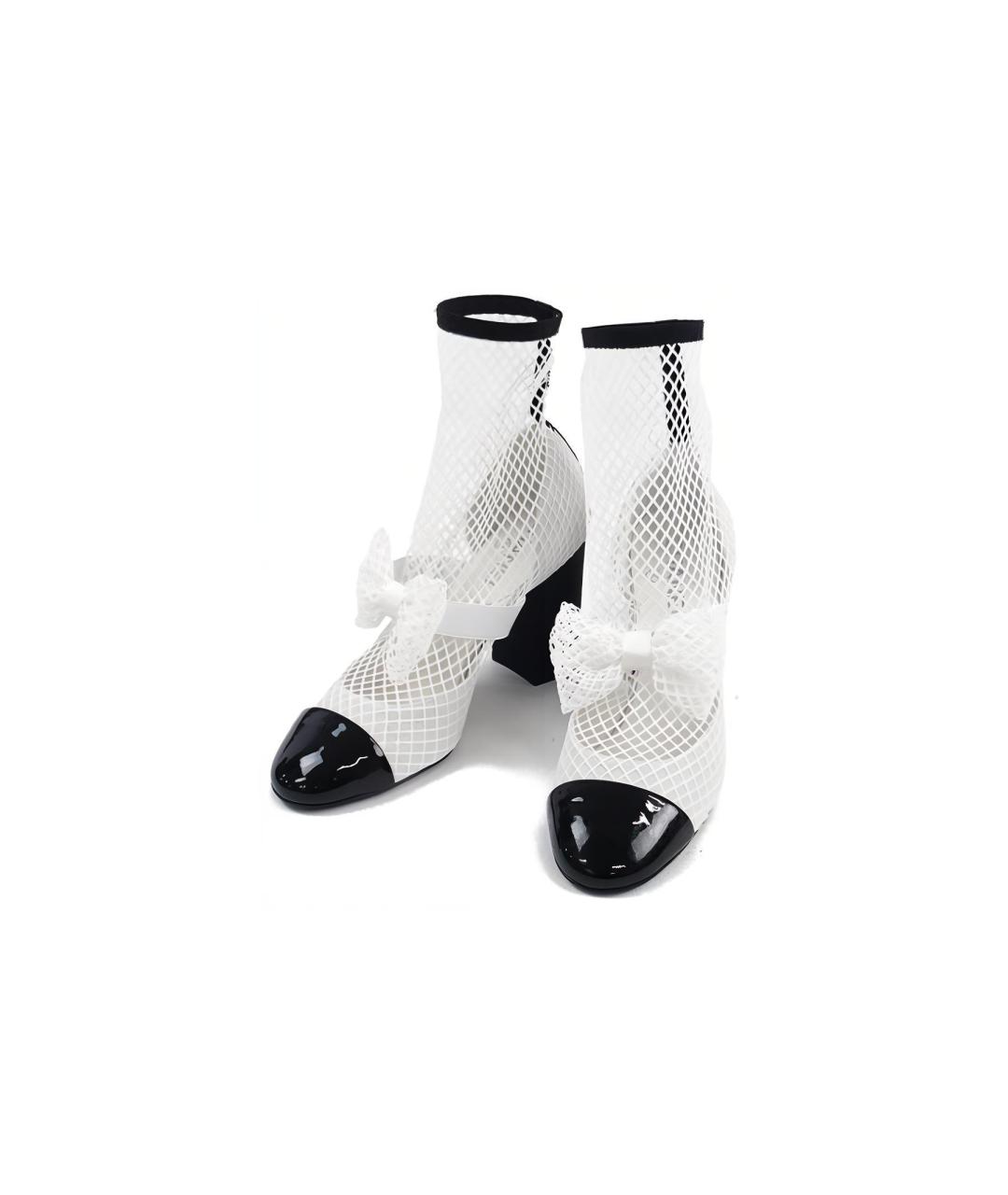 CHANEL Белые кожаные сапоги, фото 3