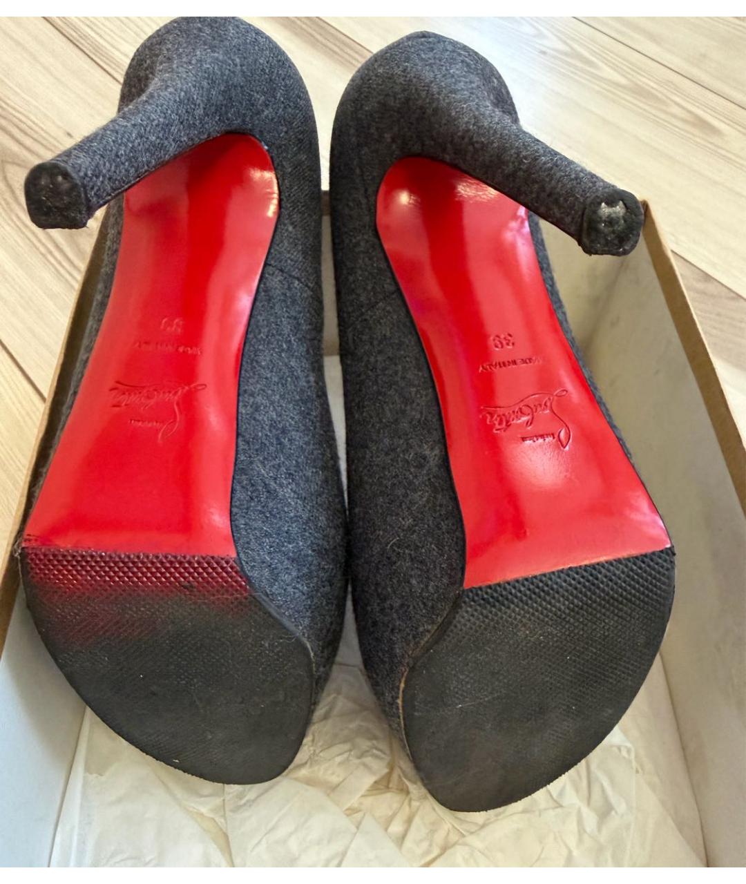 CHRISTIAN LOUBOUTIN Серые текстильные туфли, фото 7