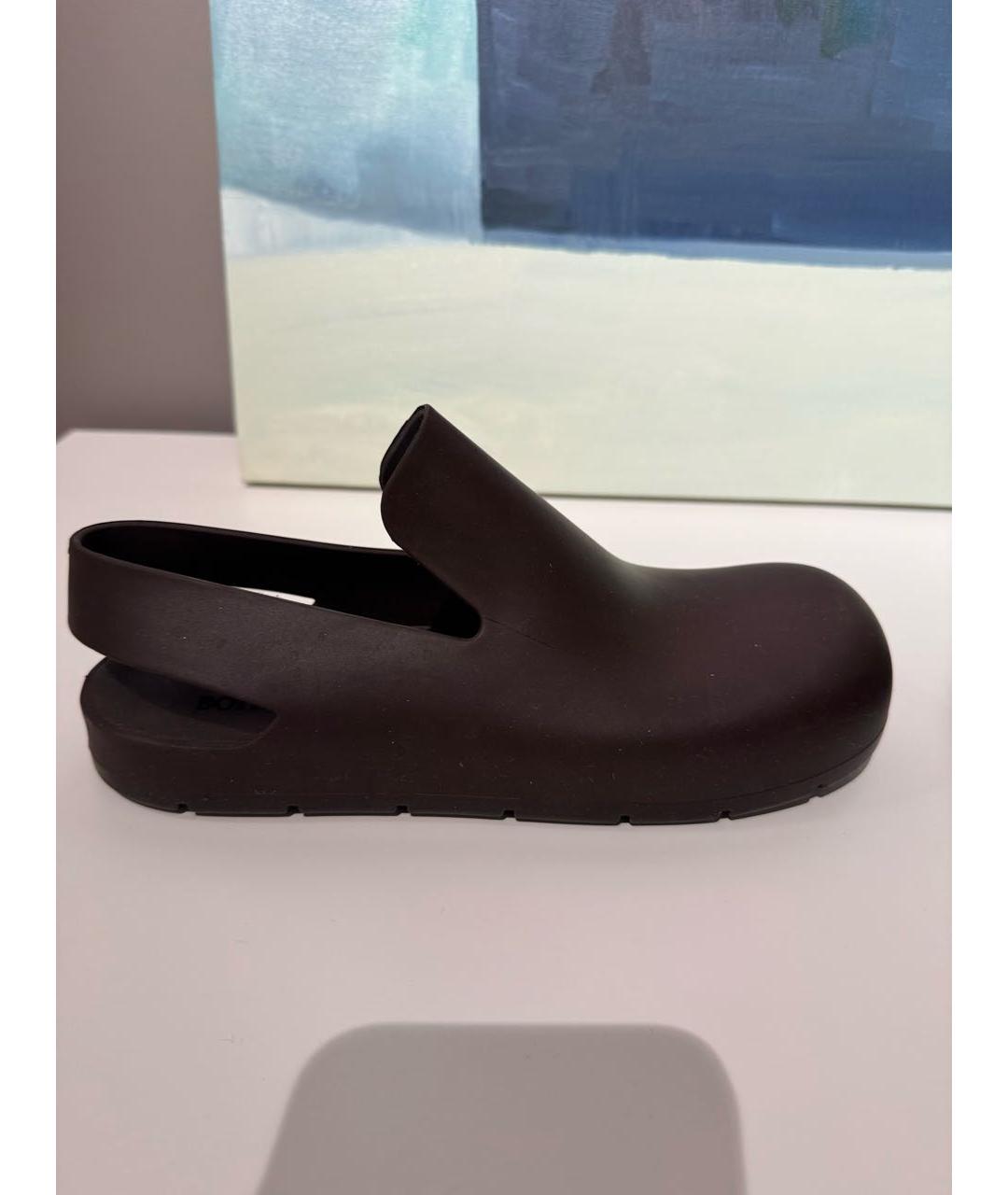 BOTTEGA VENETA Коричневые резиновые лоферы, фото 6