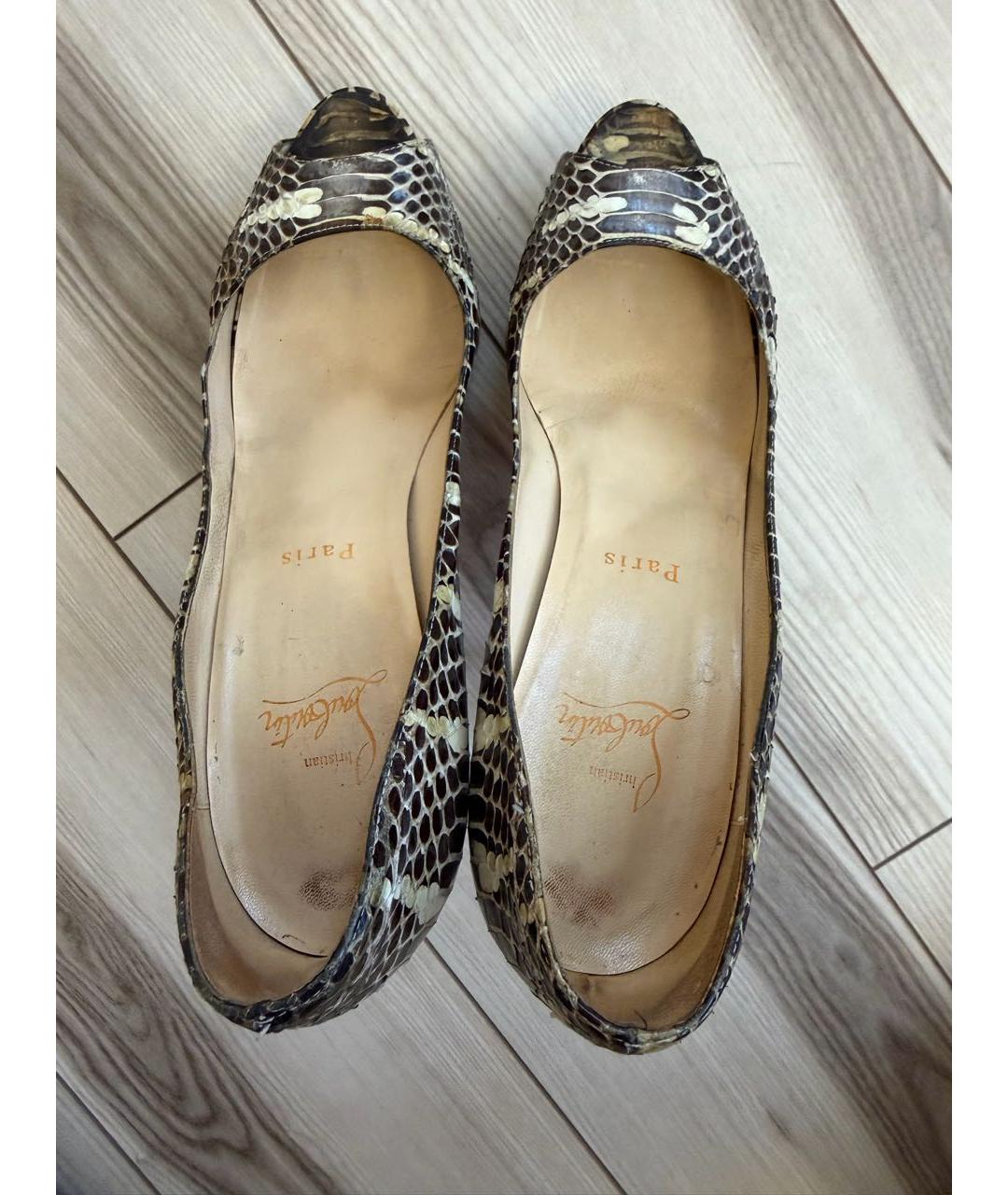 CHRISTIAN LOUBOUTIN Серые туфли из экзотической кожи, фото 3