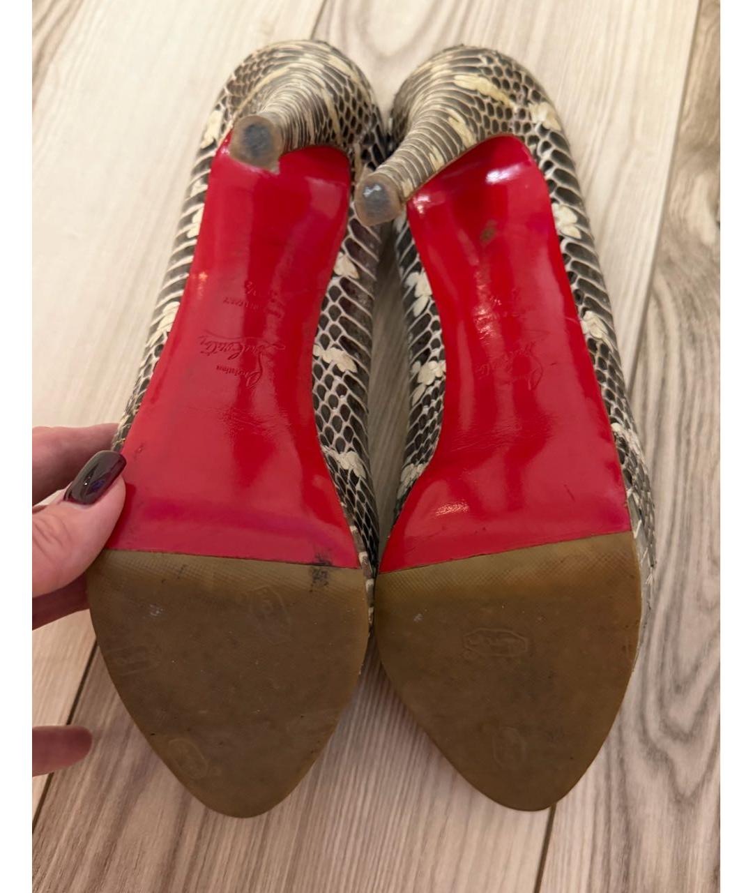 CHRISTIAN LOUBOUTIN Серые туфли из экзотической кожи, фото 7