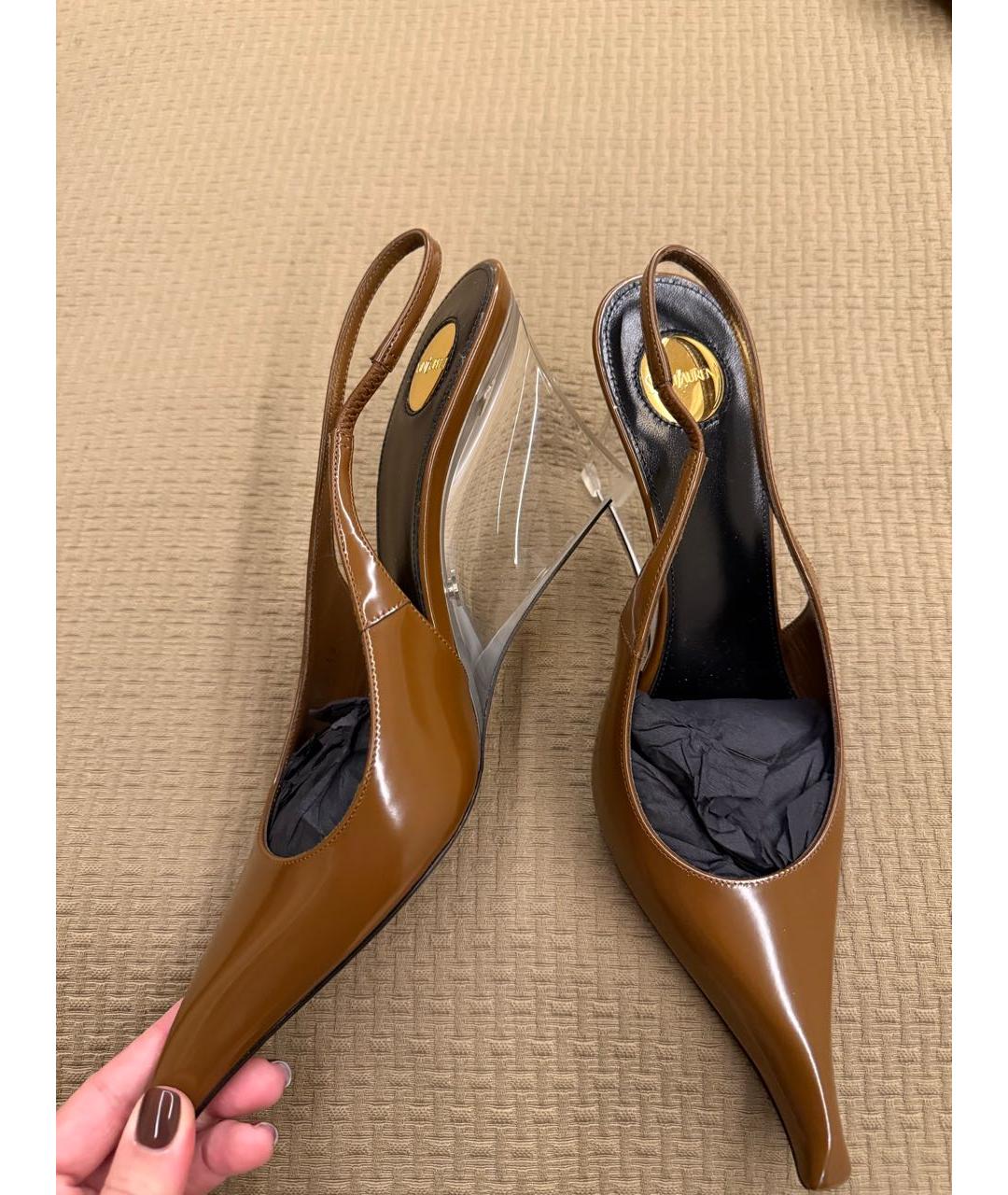 SAINT LAURENT Коричневые кожаные босоножки, фото 4