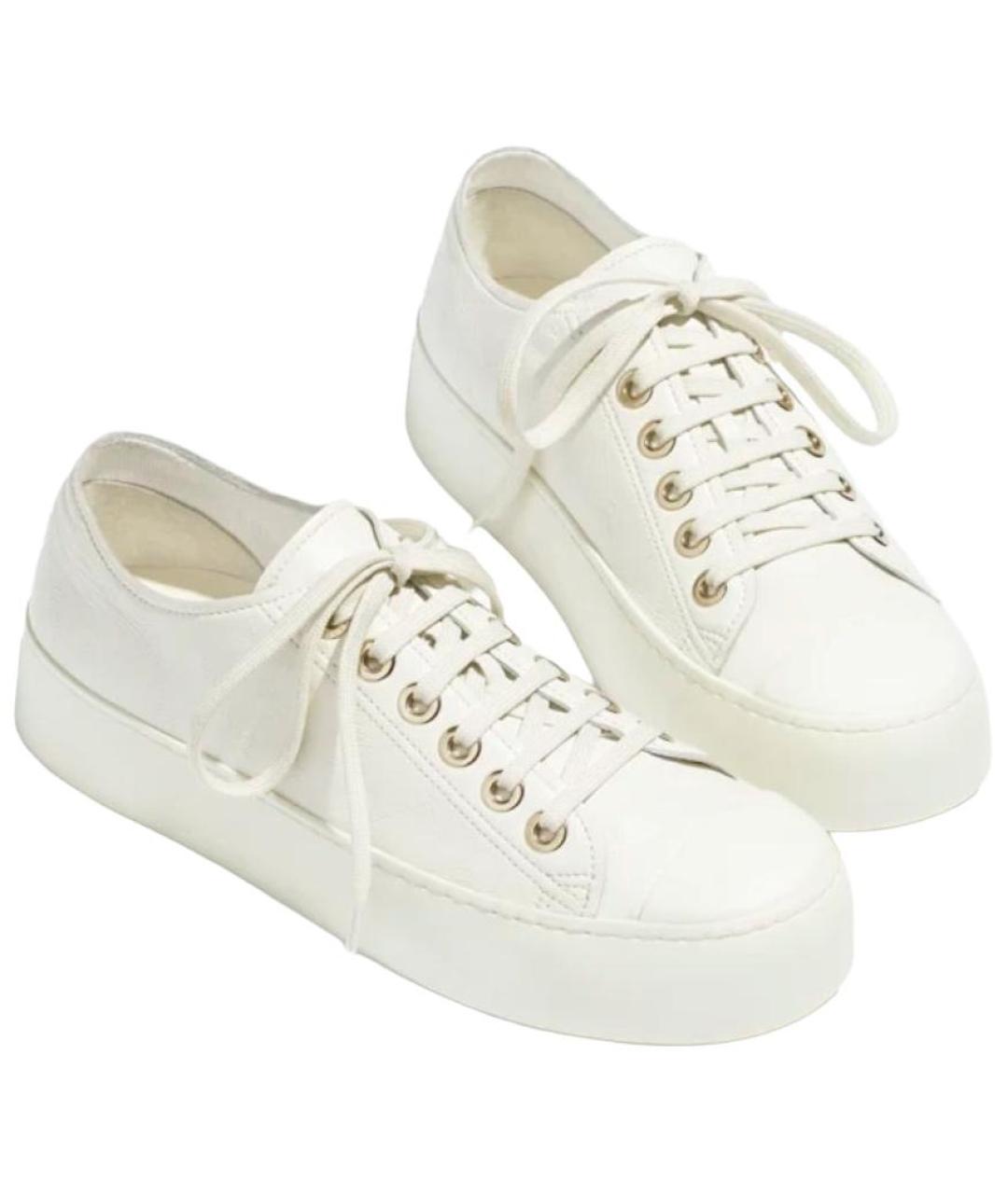 CHANEL Белые кожаные кроссовки, фото 3