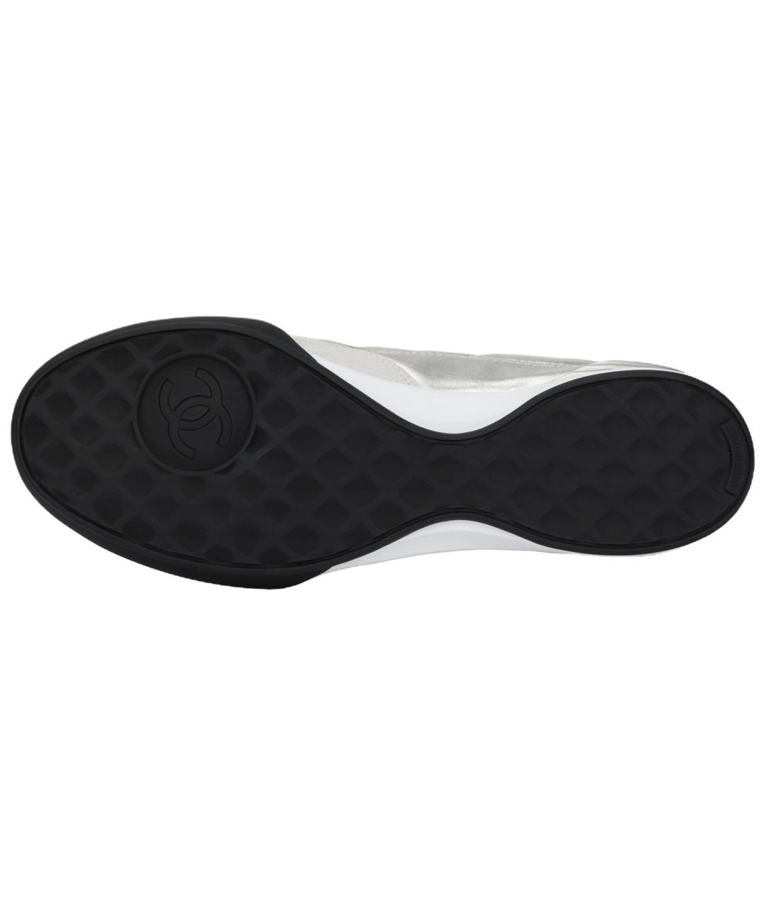 CHANEL Серебряные кожаные низкие кроссовки / кеды, фото 5