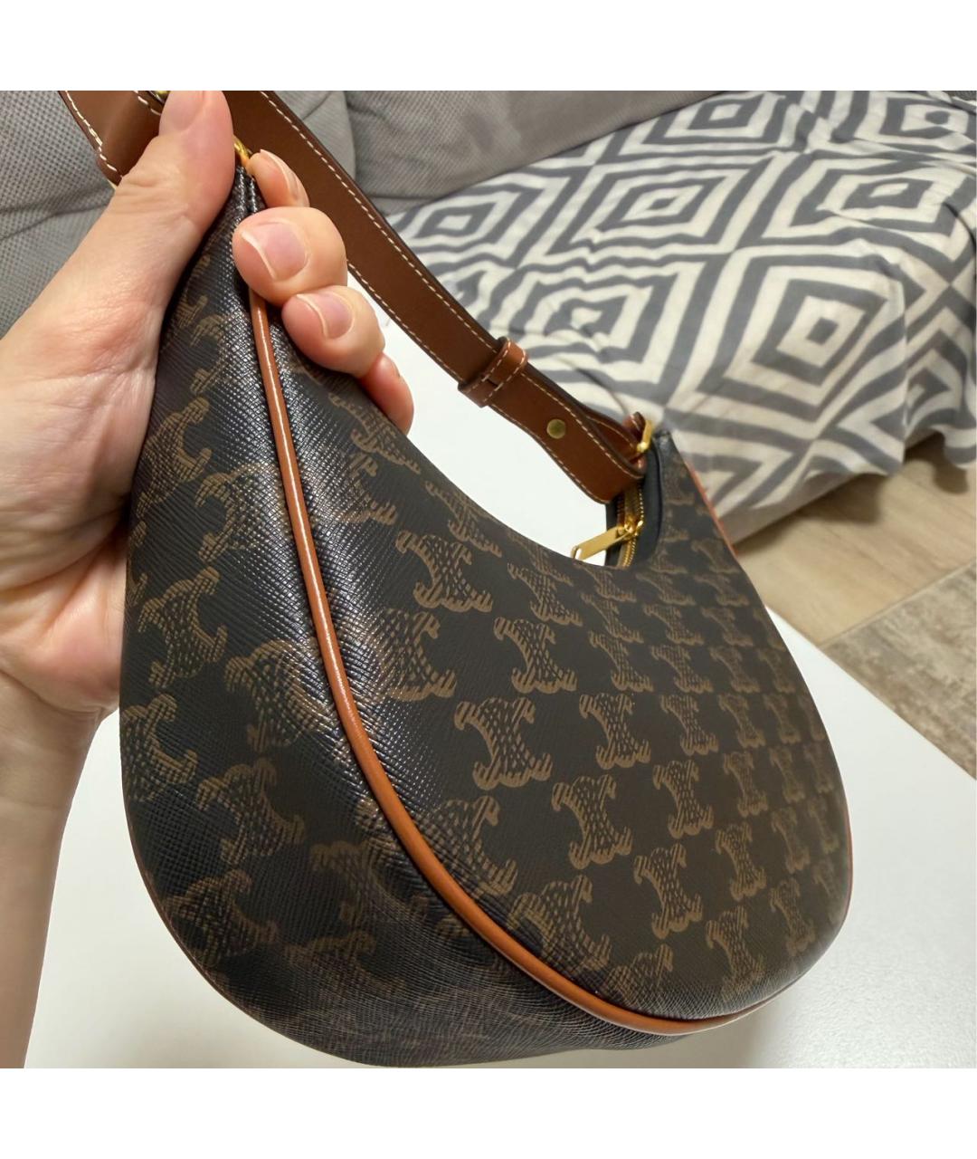 CELINE Коричневая сумка с короткими ручками, фото 5