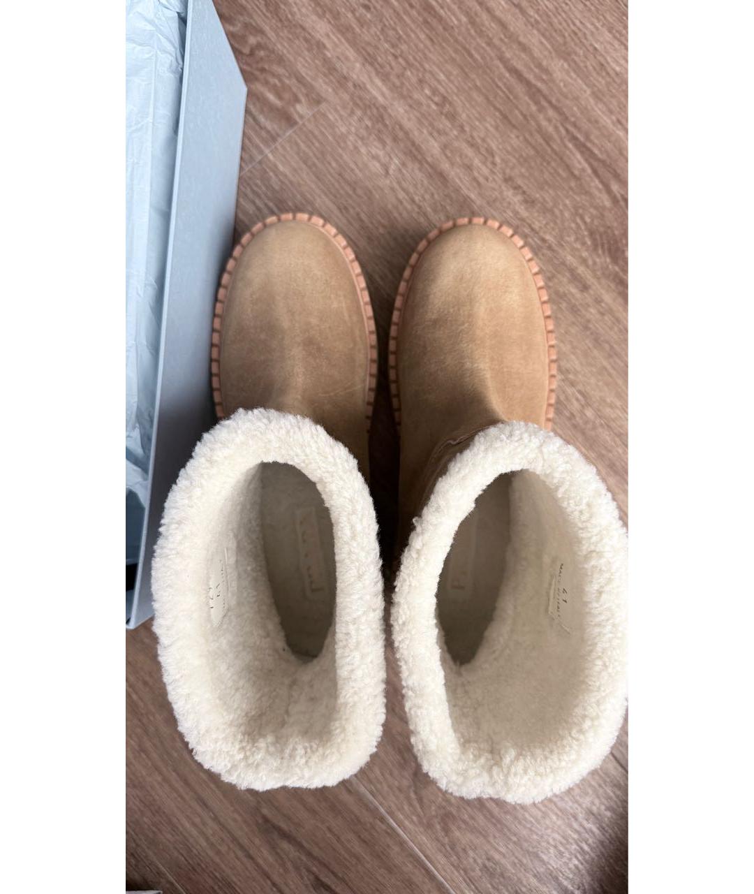 PRADA Горчичные замшевые ботильоны, фото 3