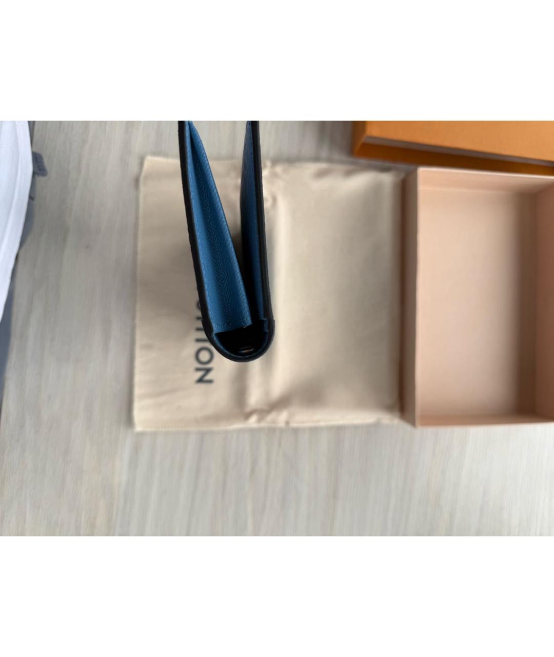 LOUIS VUITTON Голубой кожаный кошелек, фото 5