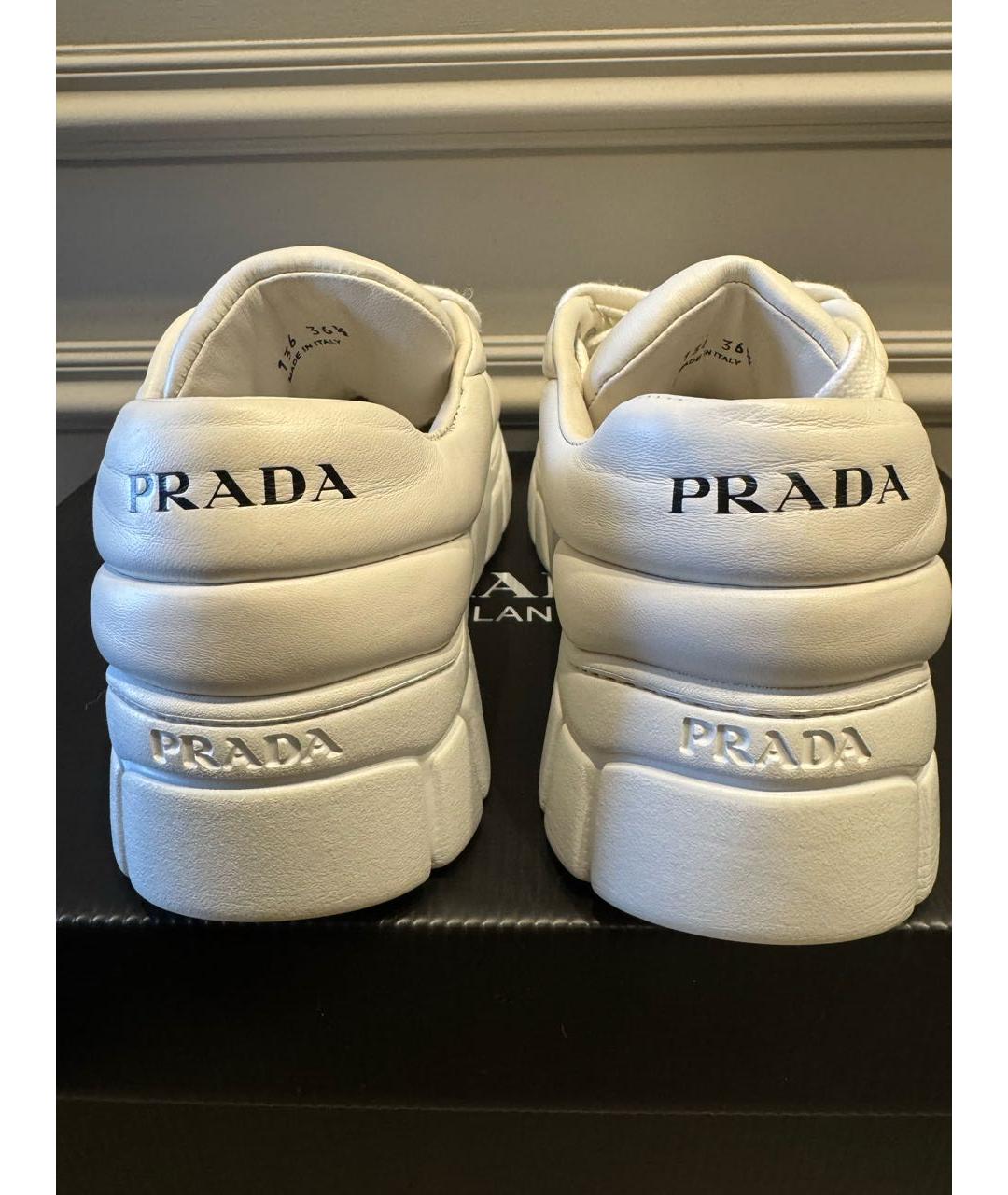 PRADA Белые кожаные кроссовки, фото 4
