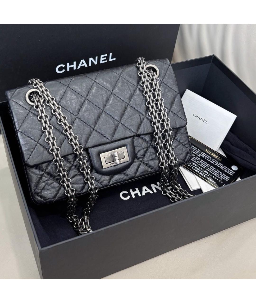 CHANEL Черная кожаная сумка через плечо, фото 2