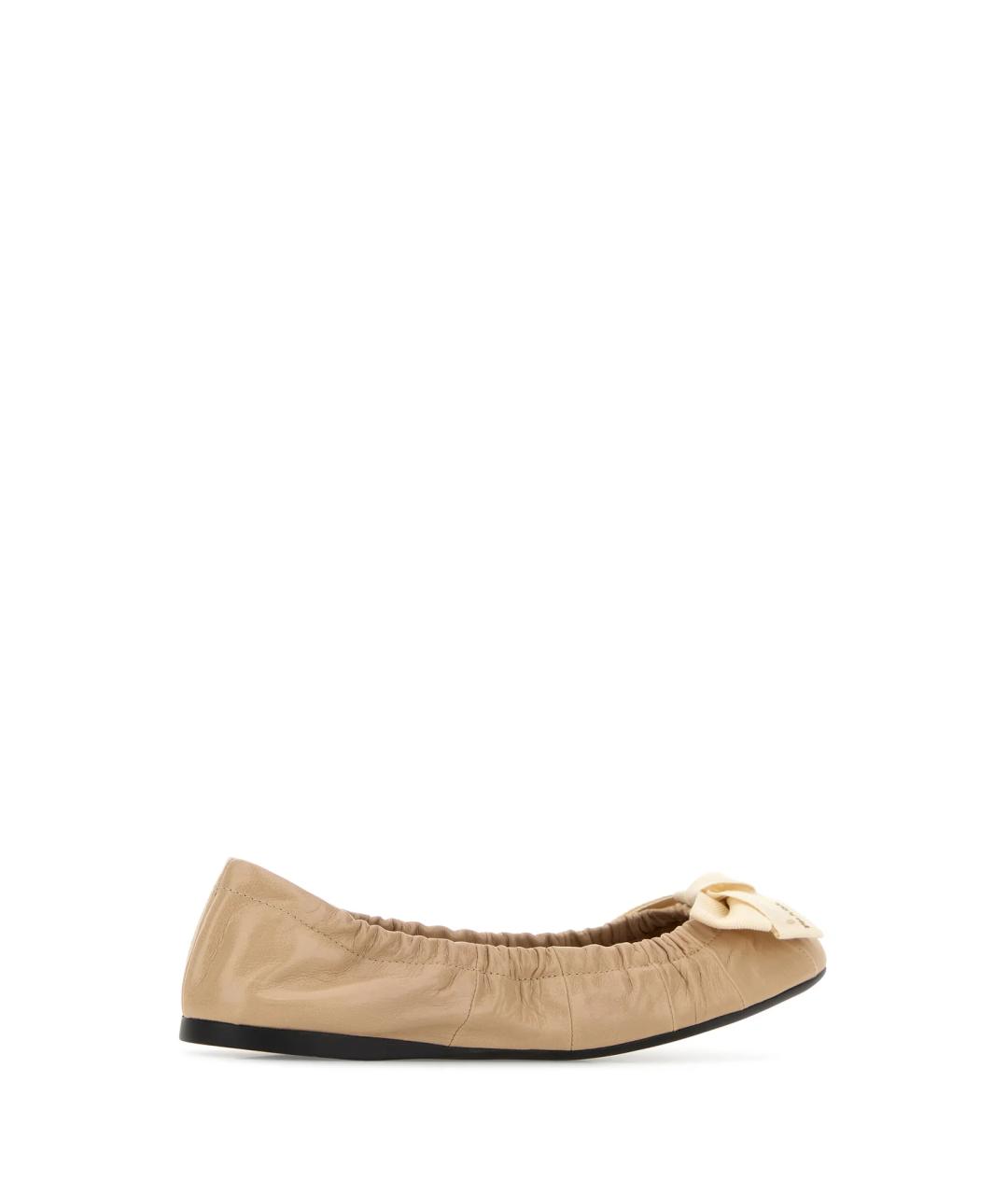 PRADA Бежевые кожаные балетки, фото 3