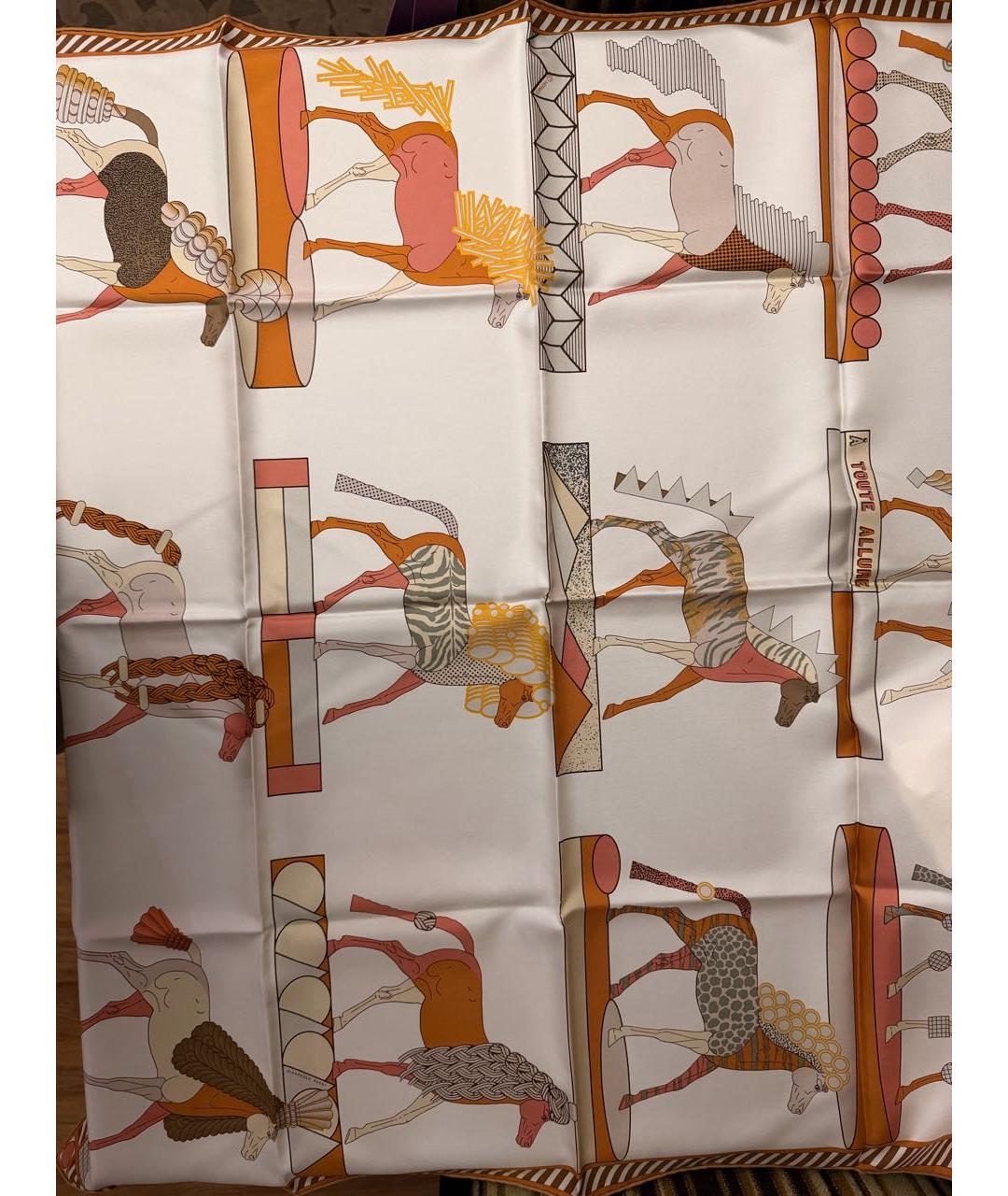 HERMES Оранжевый шелковый платок, фото 4