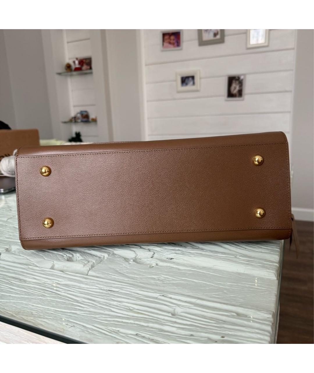 BURBERRY Коричневая кожаная сумка тоут, фото 6
