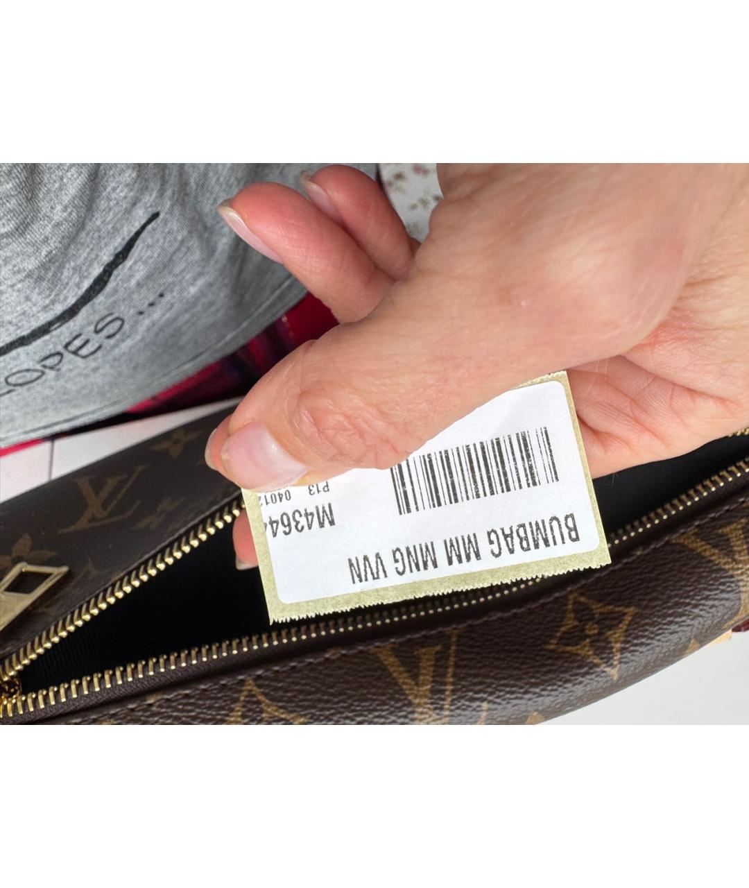 LOUIS VUITTON Коричневая поясная сумка, фото 8