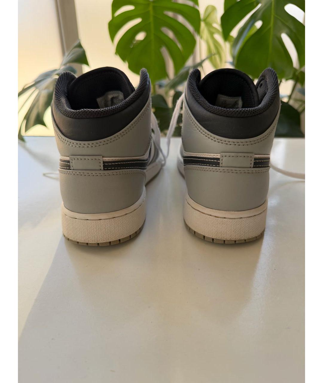 JORDAN Серые кожаные кеды, фото 4