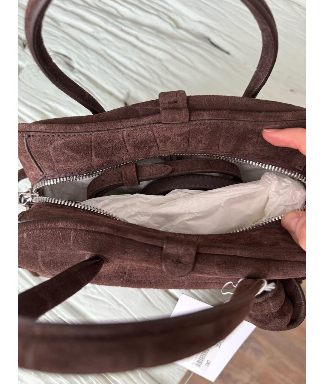 JACQUEMUS Коричневая замшевая сумка с короткими ручками, фото 4