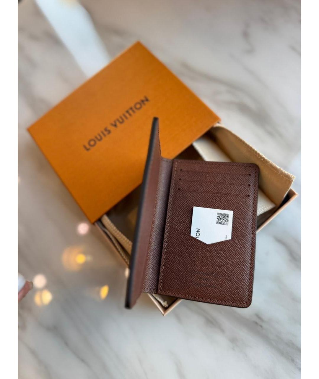 LOUIS VUITTON Коричневый кардхолдер, фото 4
