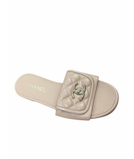 CHANEL Шлепанцы
