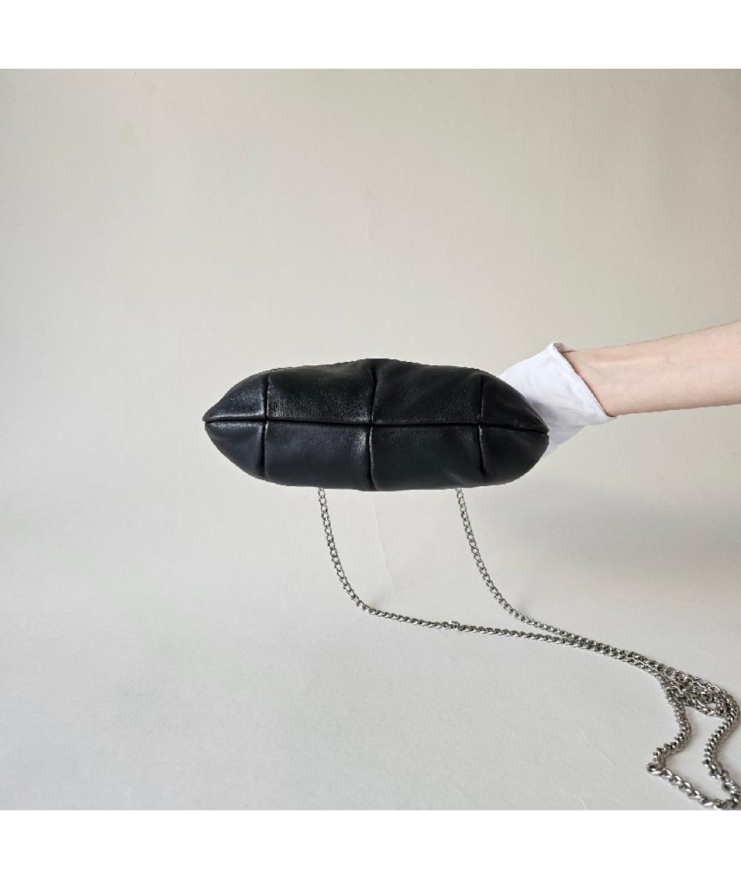 VIVIENNE WESTWOOD Черная кожаная сумка с короткими ручками, фото 5