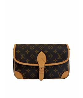 LOUIS VUITTON Сумка через плечо