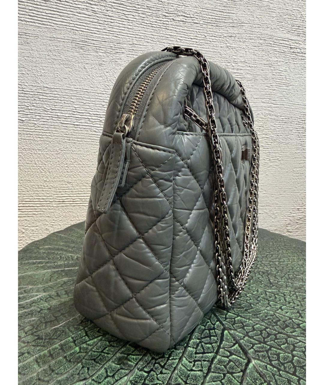 CHANEL Серая кожаная сумка через плечо, фото 3