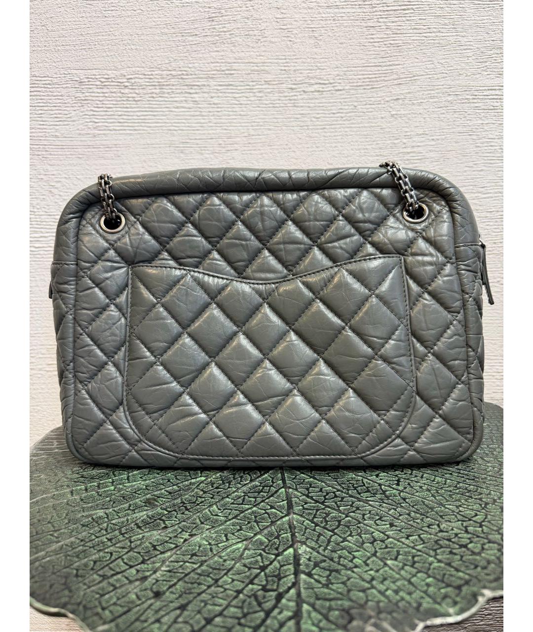 CHANEL Серая кожаная сумка через плечо, фото 2