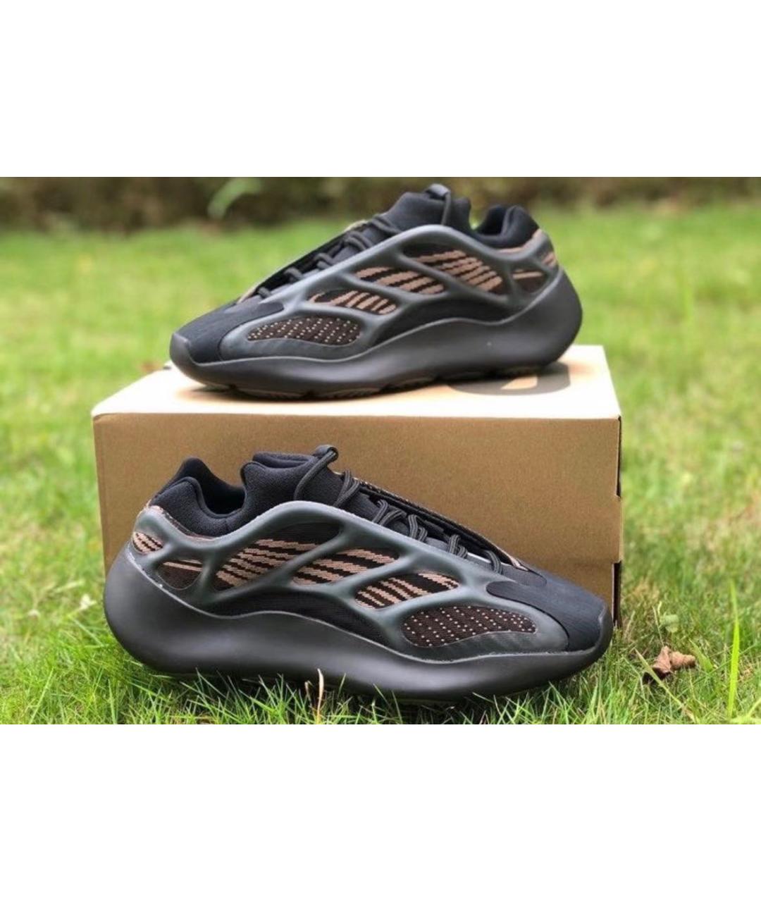 ADIDAS YEEZY Черные низкие кроссовки / кеды, фото 2