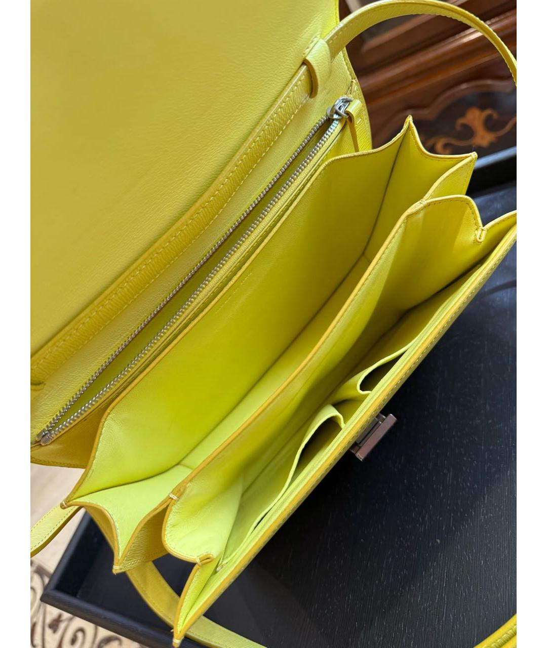 CELINE Желтая кожаная сумка через плечо, фото 6