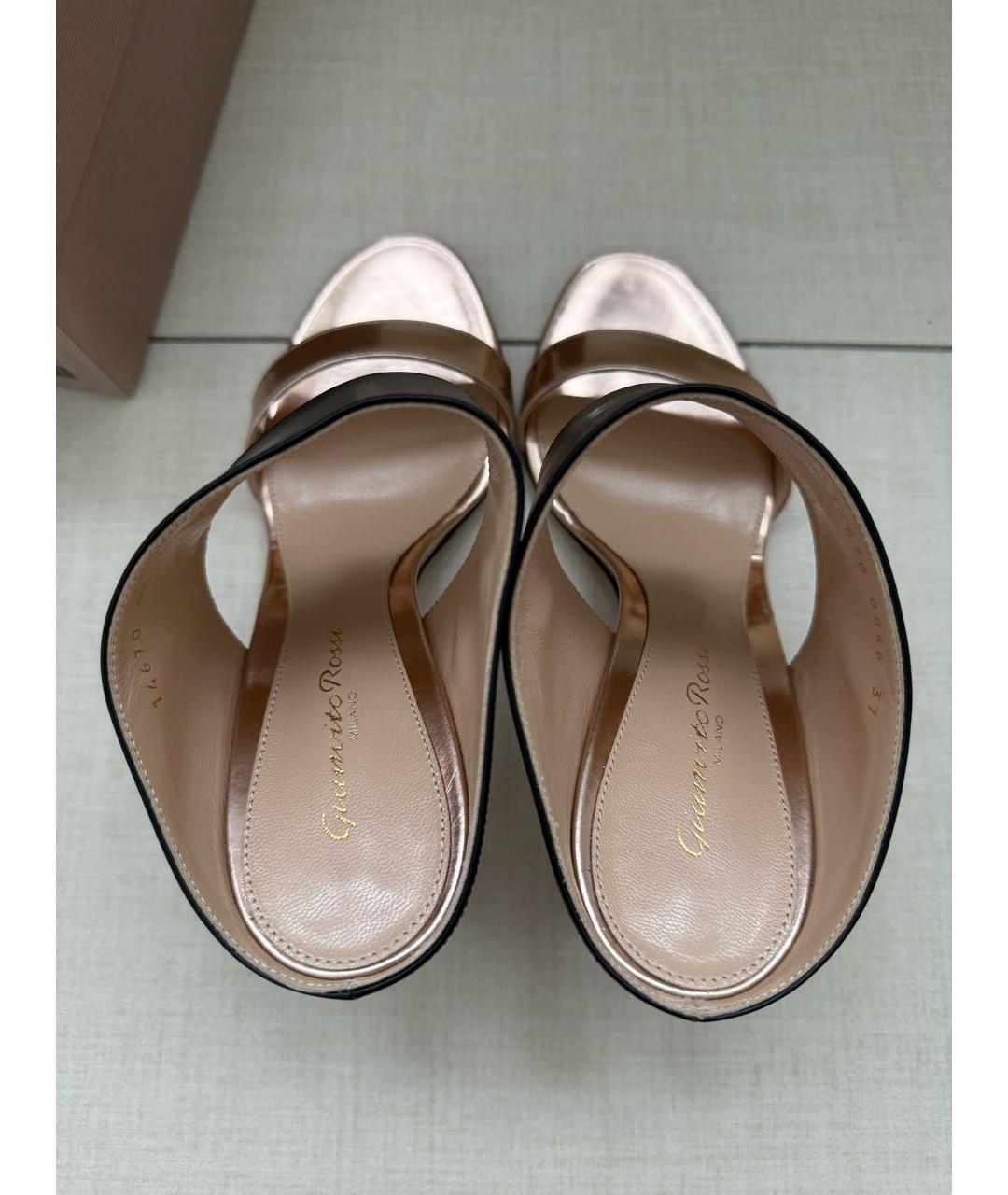 GIANVITO ROSSI Золотые кожаные босоножки, фото 3