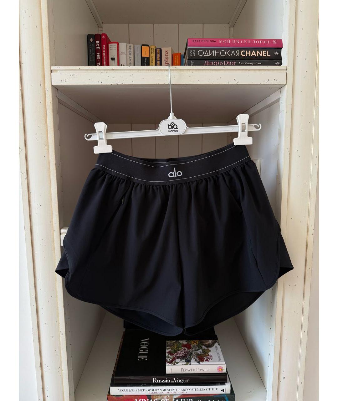 ALO YOGA Черные полиэстеровые спортивные брюки и шорты, фото 8