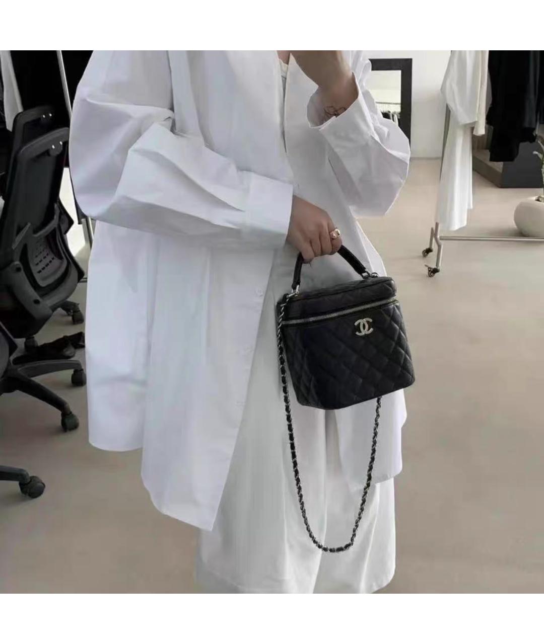 CHANEL Черная кожаная сумка через плечо, фото 8