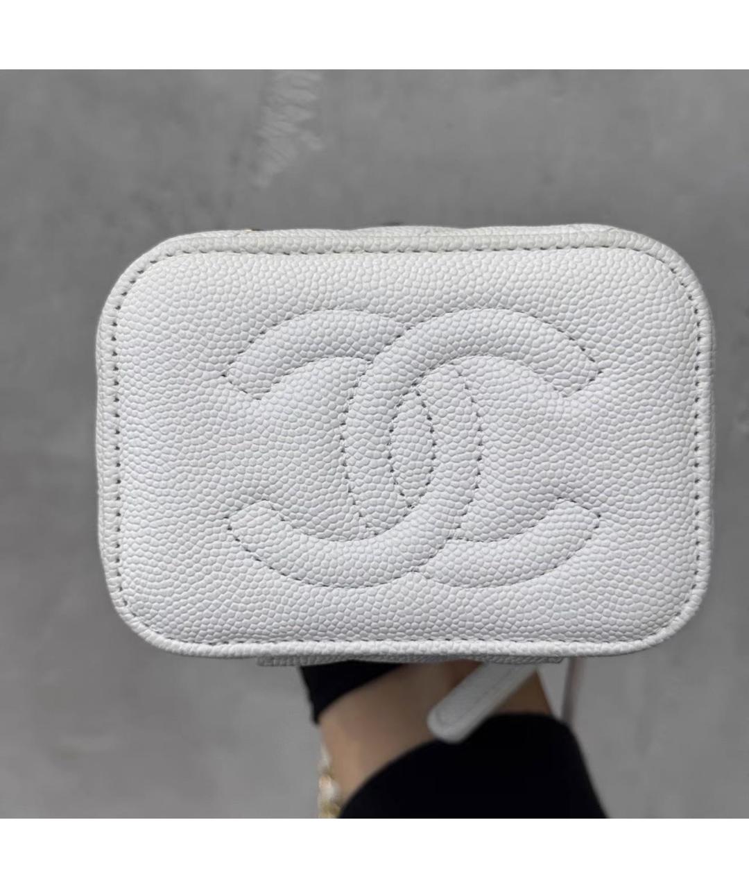 CHANEL Белая кожаная сумка через плечо, фото 7