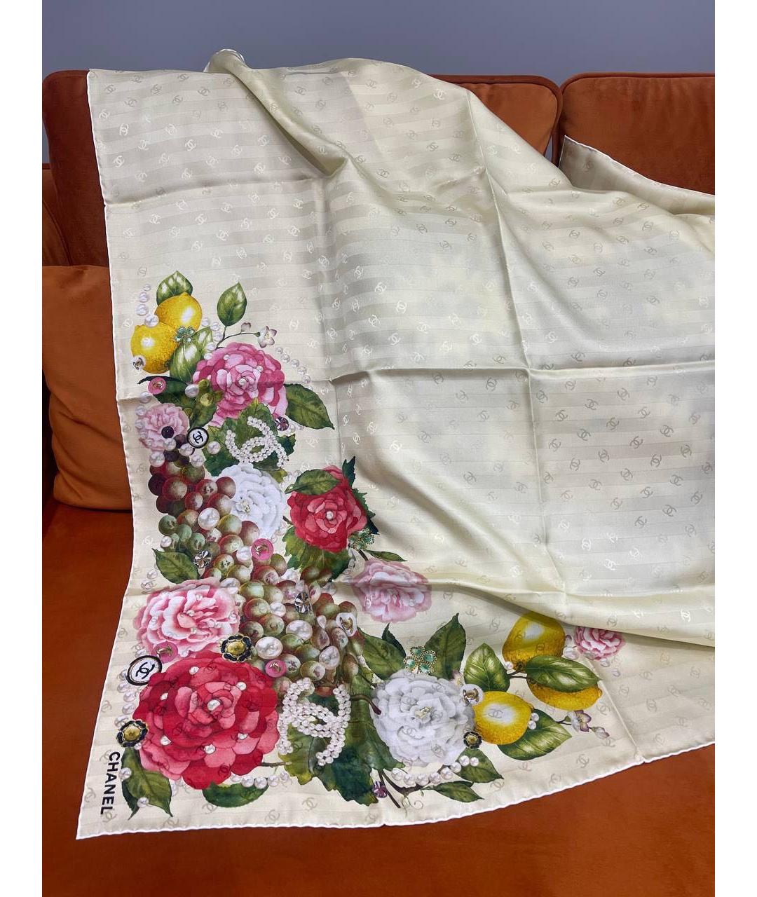 CHANEL Бежевый шелковый платок, фото 3