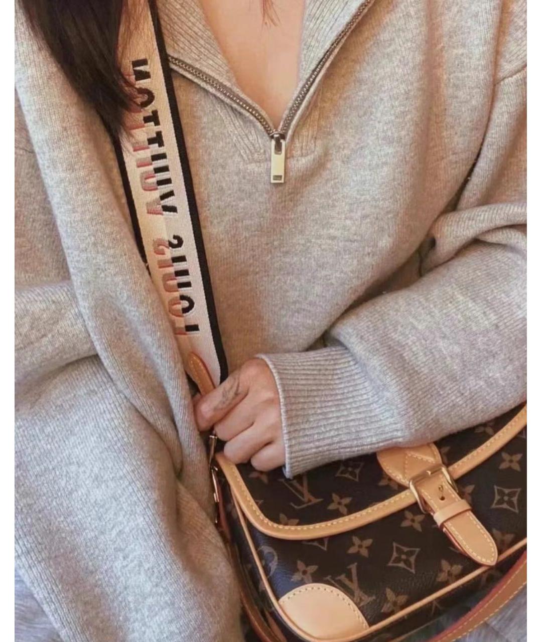 LOUIS VUITTON Коричневая сумка через плечо, фото 2