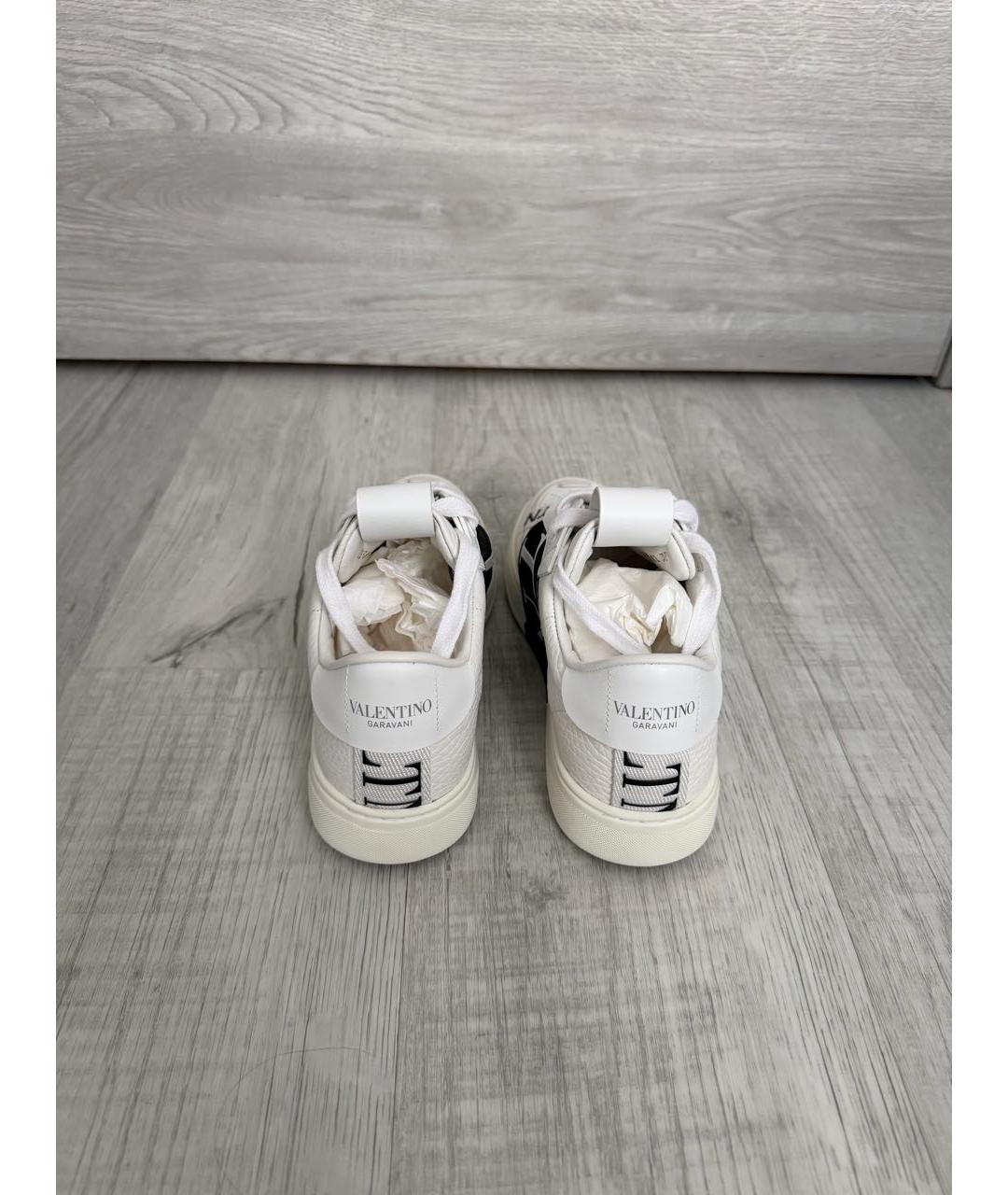 VALENTINO Белые кожаные кроссовки, фото 4