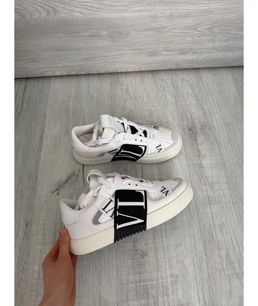 VALENTINO Белые кожаные кроссовки, фото 5