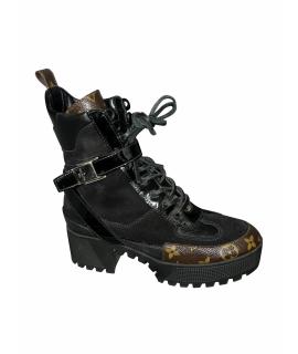 LOUIS VUITTON Ботинки